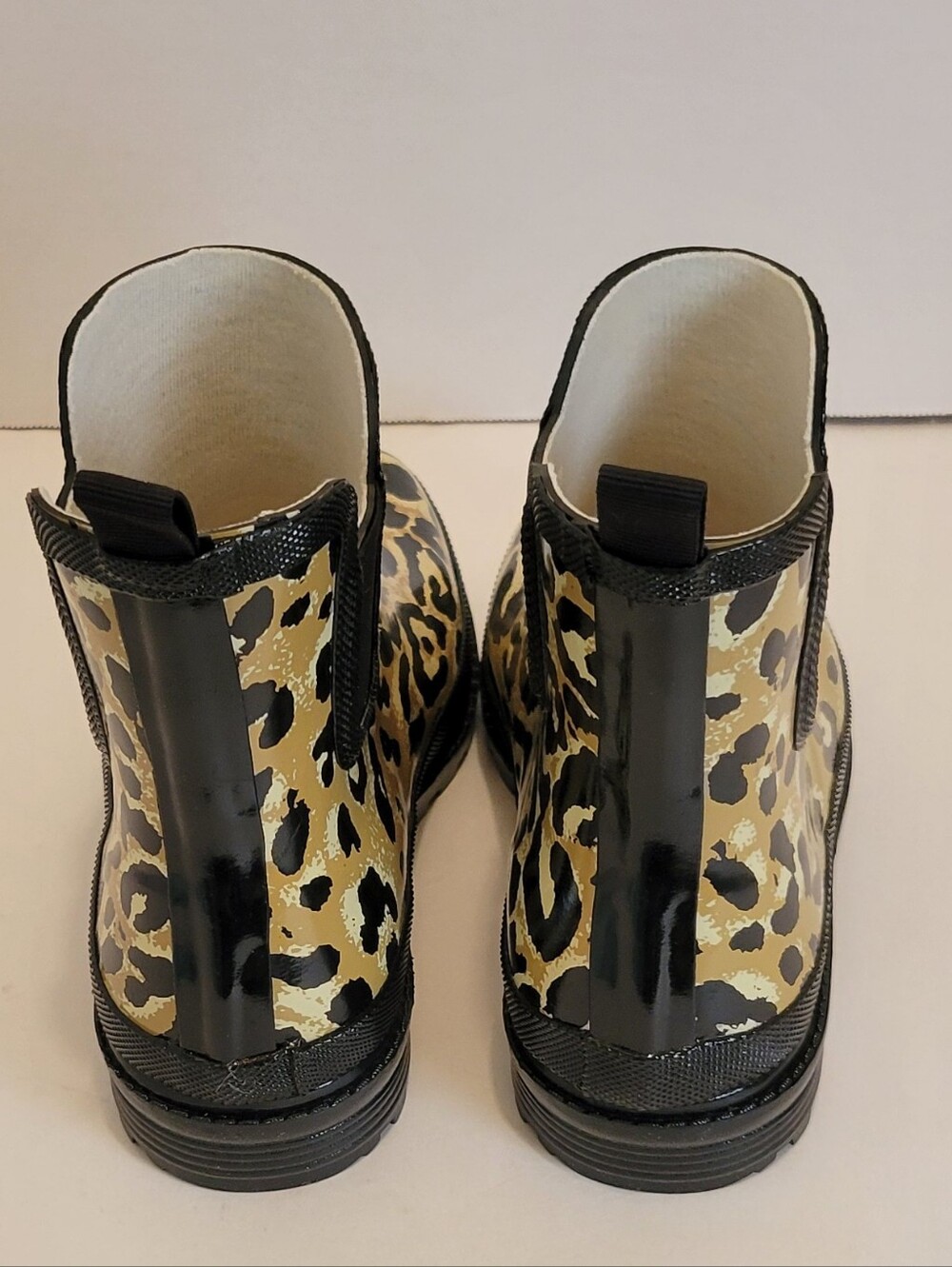 Journee Collection Tekoa Leopard Print Chelsea Rain Boots Waterproof Size 9 NWOT - Picture 5 of 12